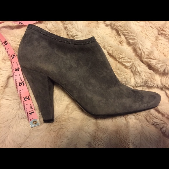 Amazing condition Prada booties PRICE REDUCED! - Picture 4 of 4